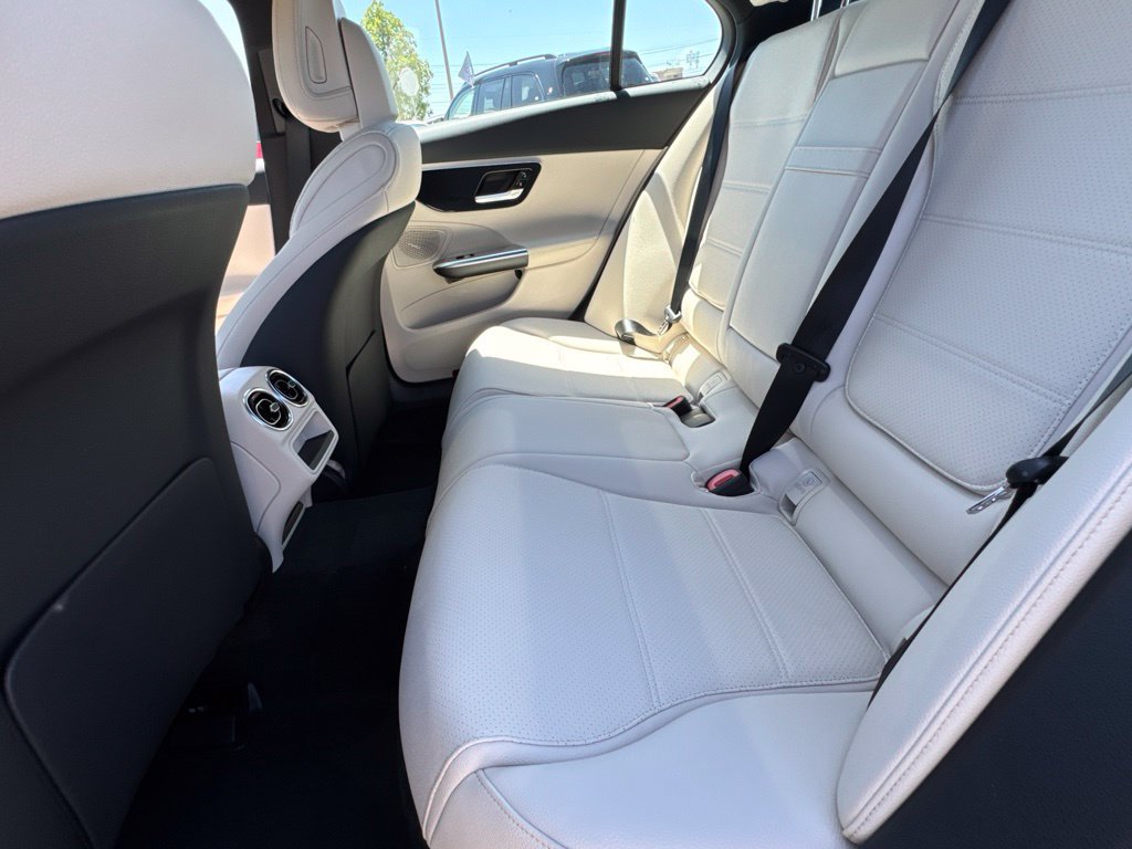 New 2026 Mercedes-Benz C 300 Sedan image 31