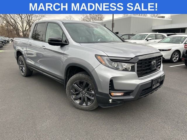 Used 2023 Honda Ridgeline Sport image 4