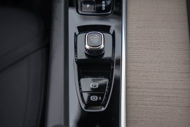 New 2026 Volvo XC60 B5 Plus w/ Protection Package Premier image 25