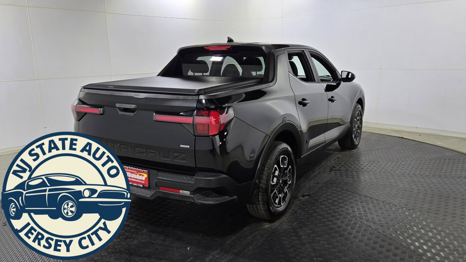 Used 2022 Hyundai Santa Cruz SEL image 7