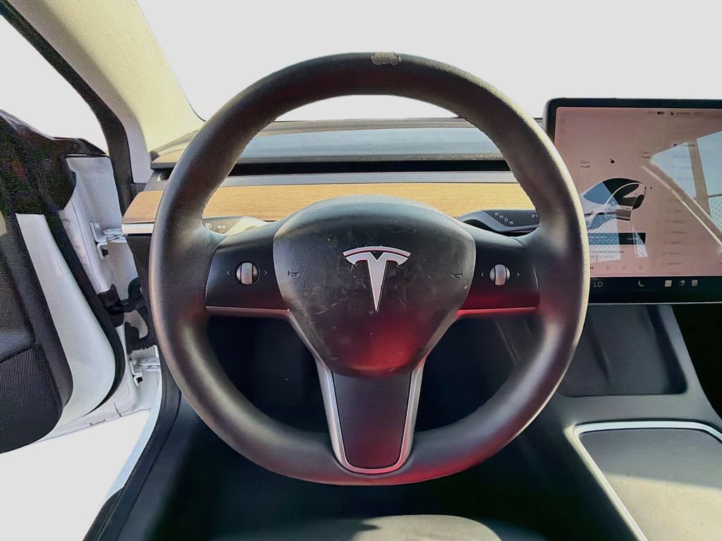 Used 2022 Tesla Model 3 Standard Range RWD image 10