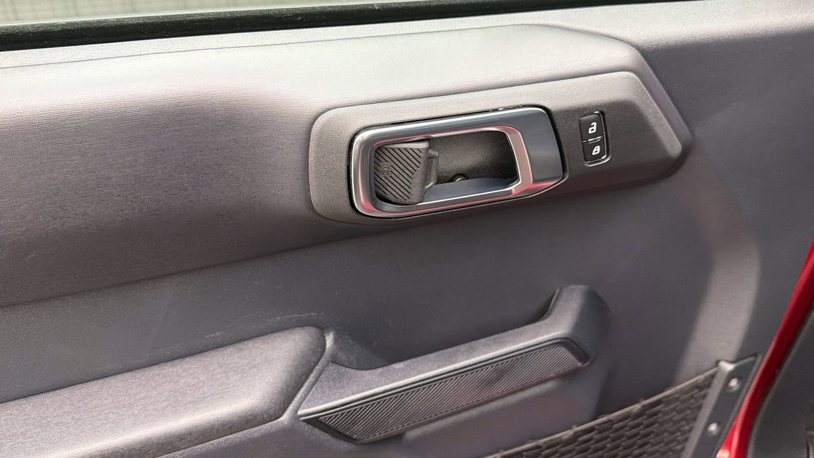 Used 2025 Ford Bronco Badlands w/ Sasquatch Package image 31