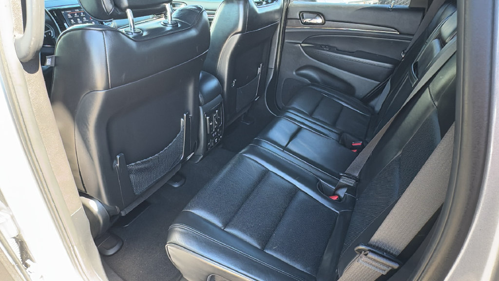 Used 2021 Jeep Grand Cherokee High Altitude AWD/4WD image 19