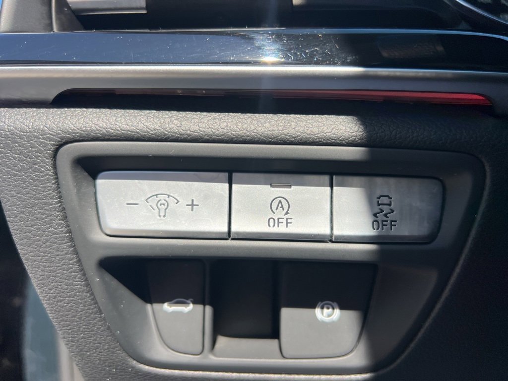 Used 2023 Genesis G80 2.5T image 25