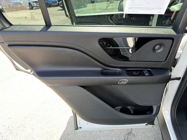 Used 2024 Lincoln Aviator Reserve w/ Equipment Group 201A image 21