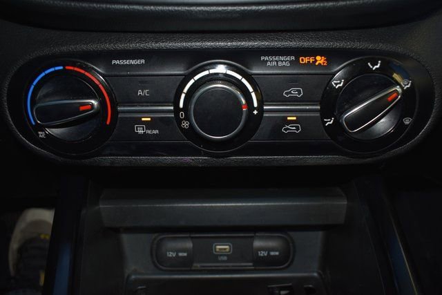 Used 2023 Kia Soul LX image 24