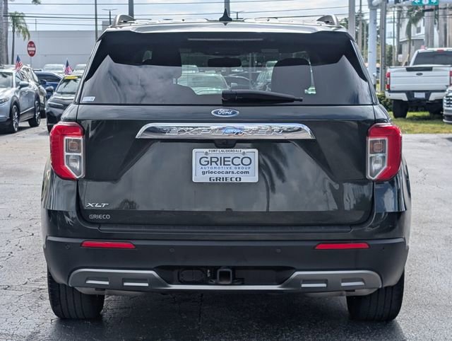 Used 2022 Ford Explorer XLT w/ Equipment Group 202A RWD image 6
