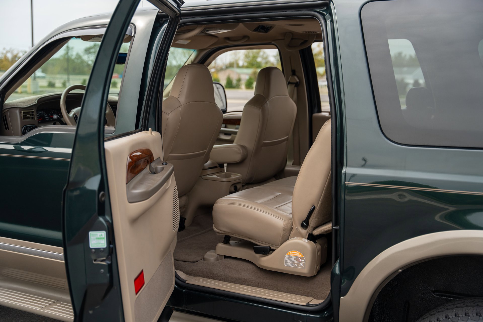 Used 2002 Ford Excursion Limited image 36