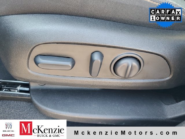 Used 2024 Chevrolet Equinox LT FWD image 7