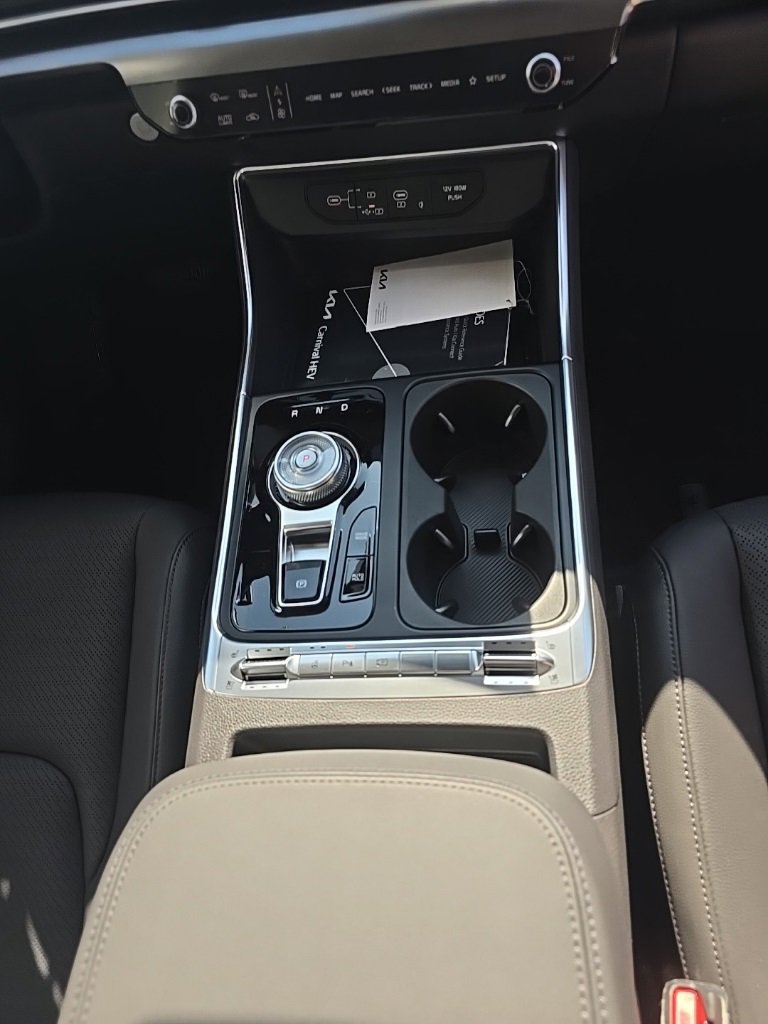 New 2026 Kia Carnival SX Prestige image 9