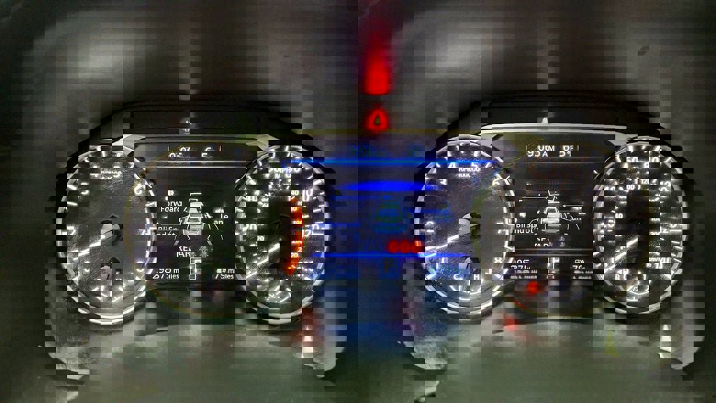 Used 2023 Nissan Altima 2.5 SR image 14