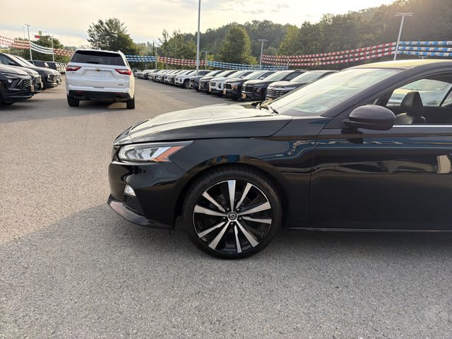 Used 2019 Nissan Altima 2.5 SR FWD image 9