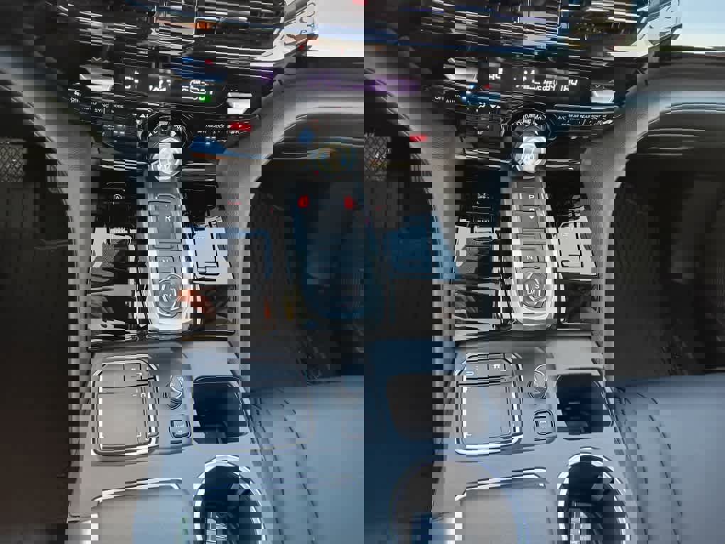 Used 2023 Acura MDX SH-AWD image 30