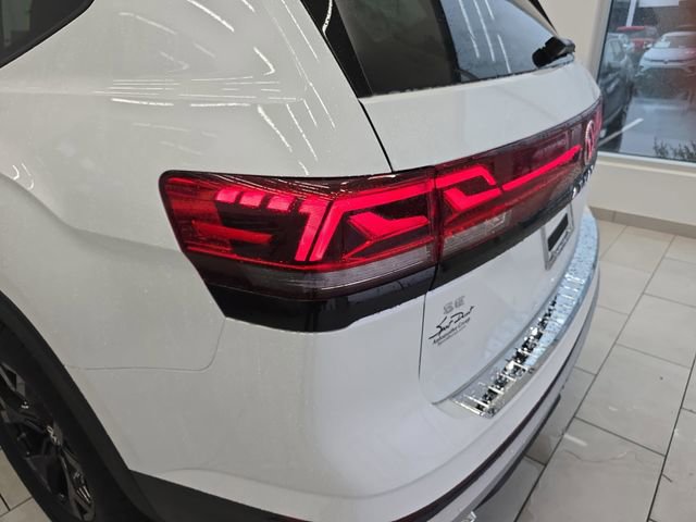 New 2026 Volkswagen Atlas Peak Edition image 25
