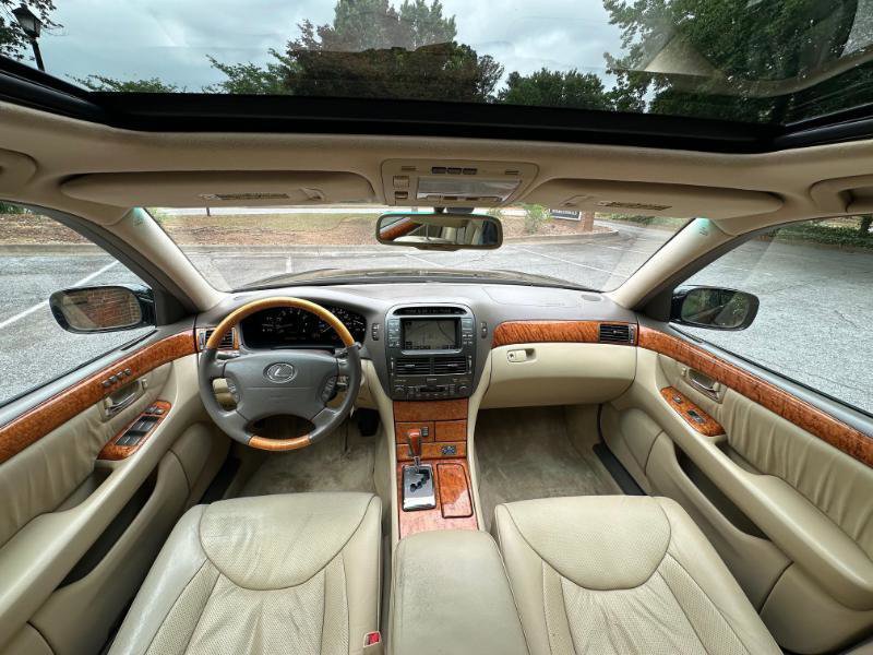 Used 2005 Lexus LS 430 RWD image 38