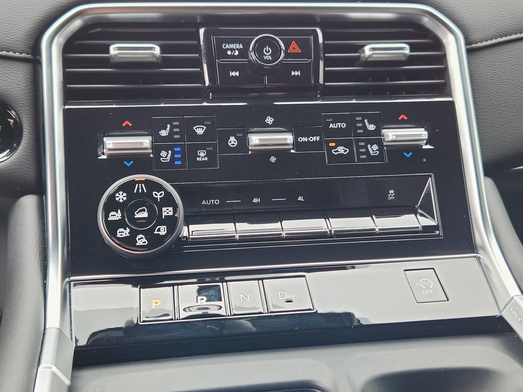Used 2025 Nissan Armada Platinum AWD/4WD image 18