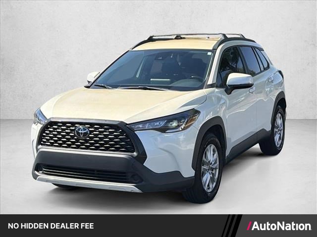 Used 2022 Toyota Corolla Cross LE FWD image 1