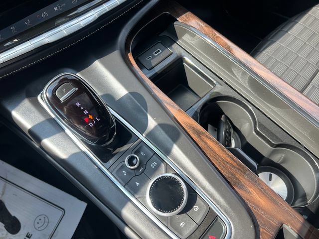 Used 2021 Cadillac Escalade Sport Platinum AWD/4WD image 34