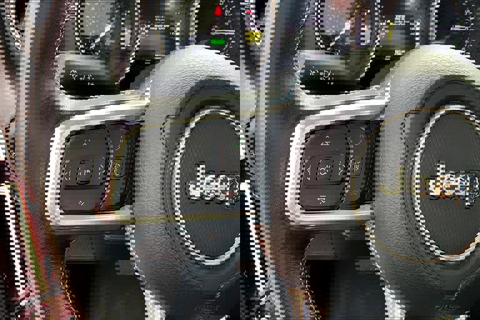 Used 2021 Jeep Wrangler Unlimited Sahara w/ Cold Weather Group image 23