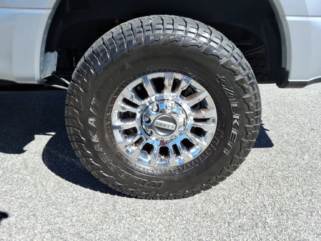 Used 2022 Ford F250 Lariat w/ Chrome Package AWD/4WD image 13