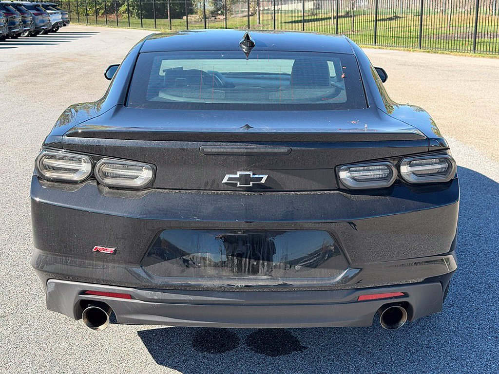 Used 2023 Chevrolet Camaro LT RWD image 6