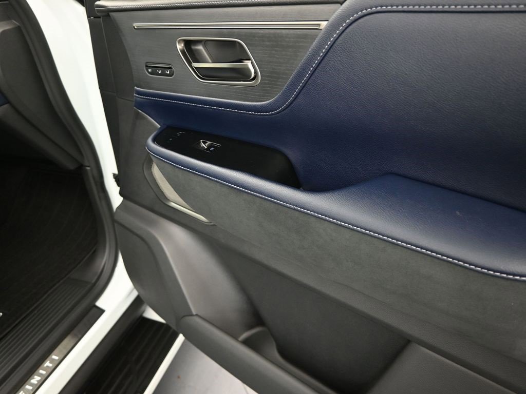 New 2026 INFINITI QX80 4WD w/ Sport Exterior Package image 24