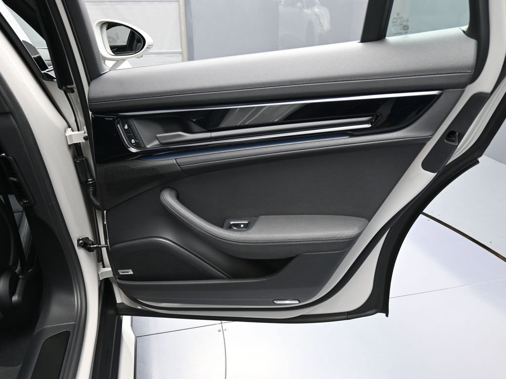 New 2026 Porsche Panamera 4 image 25