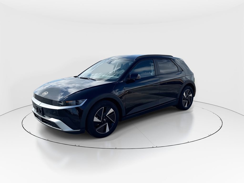 Used 2025 Hyundai Ioniq 5 SEL image 4