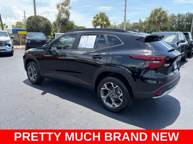 Certified 2026 Chevrolet Trax LT w/ LT Convenience Package FWD image 4