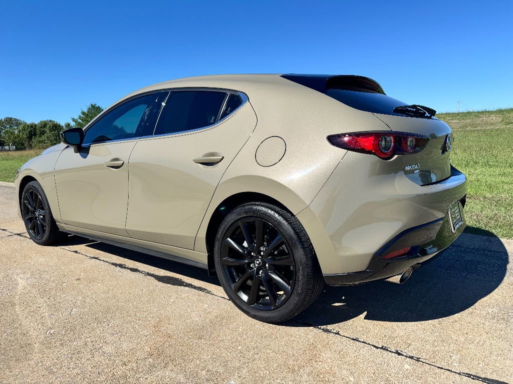 Certified 2025 MAZDA MAZDA3 Carbon image 10