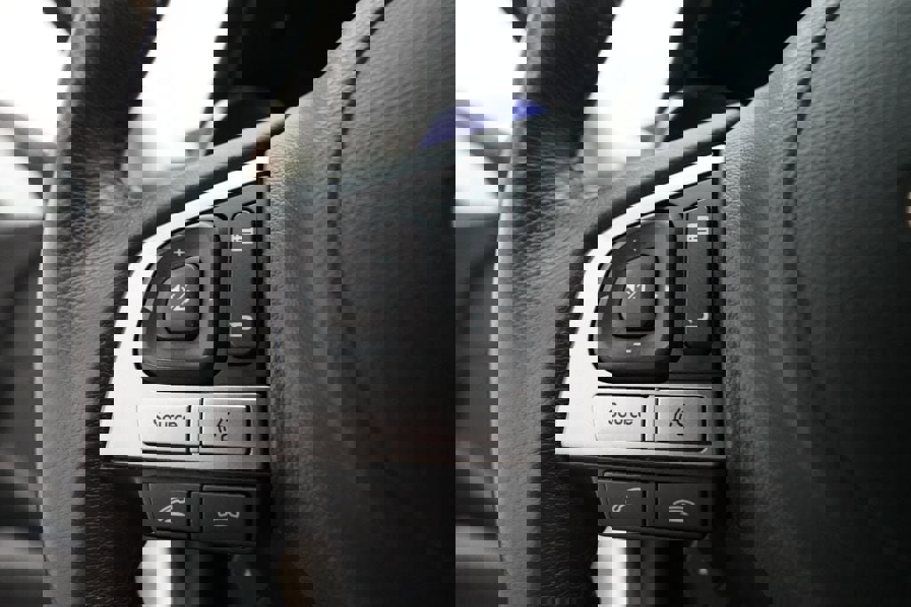 Used 2016 Subaru Legacy 2.5i Premium AWD/4WD image 17