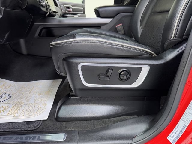 Used 2022 RAM 1500 Laramie w/ Night Edition AWD/4WD image 8
