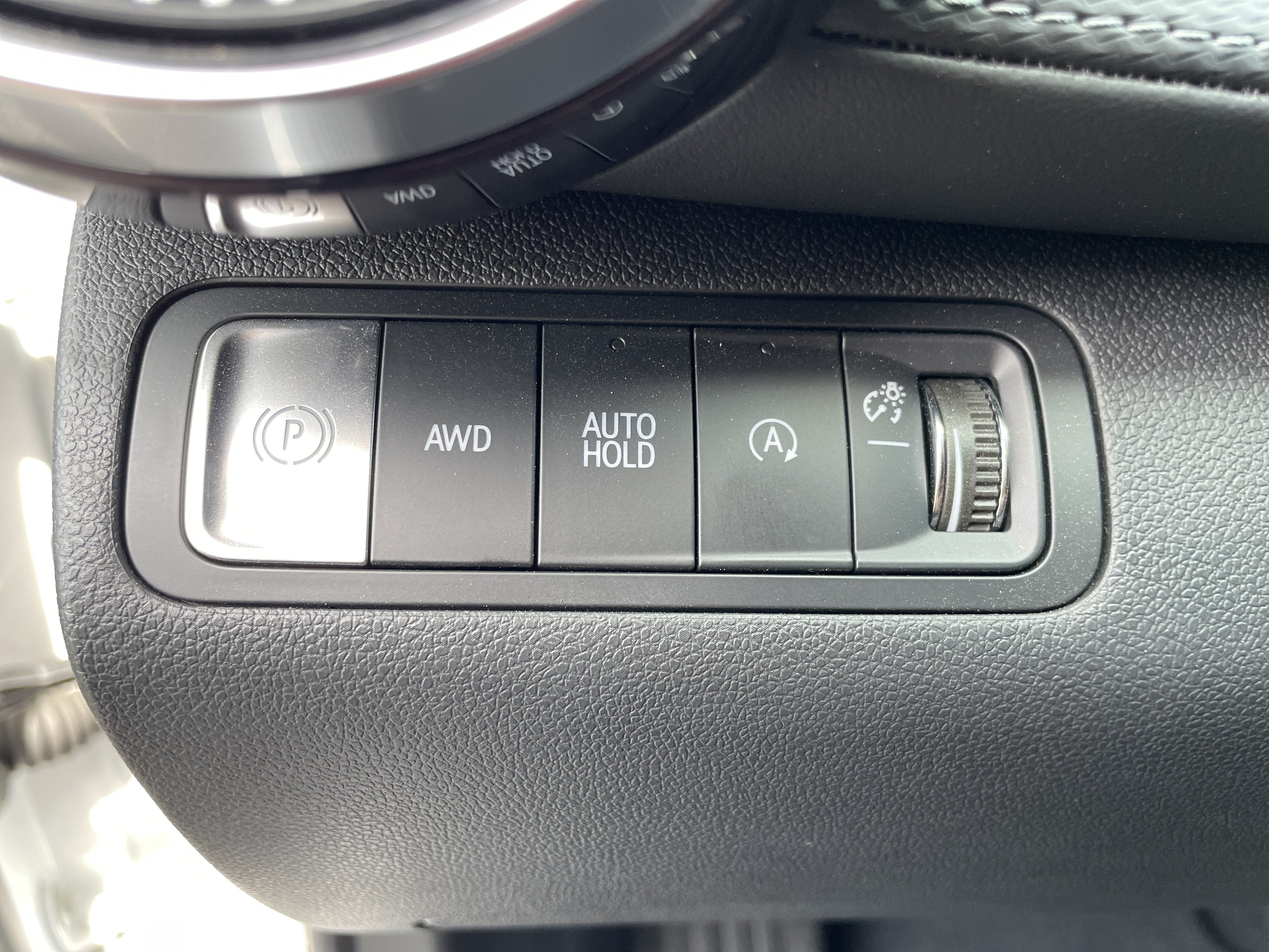 Used 2025 Chevrolet Equinox LT AWD/4WD image 30