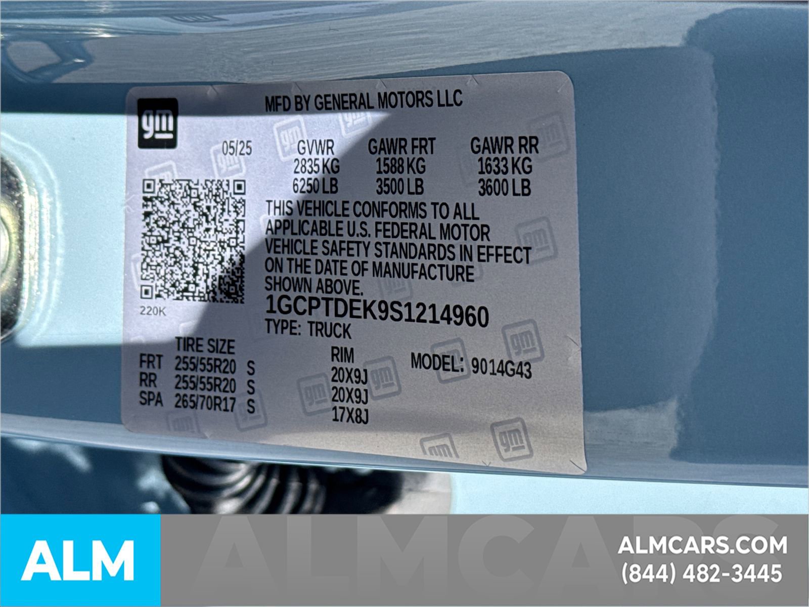 Used 2025 Chevrolet Colorado Z71 w/ Technology Package image 40