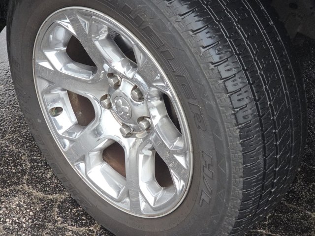 Used 2017 RAM 1500 Big Horn image 9