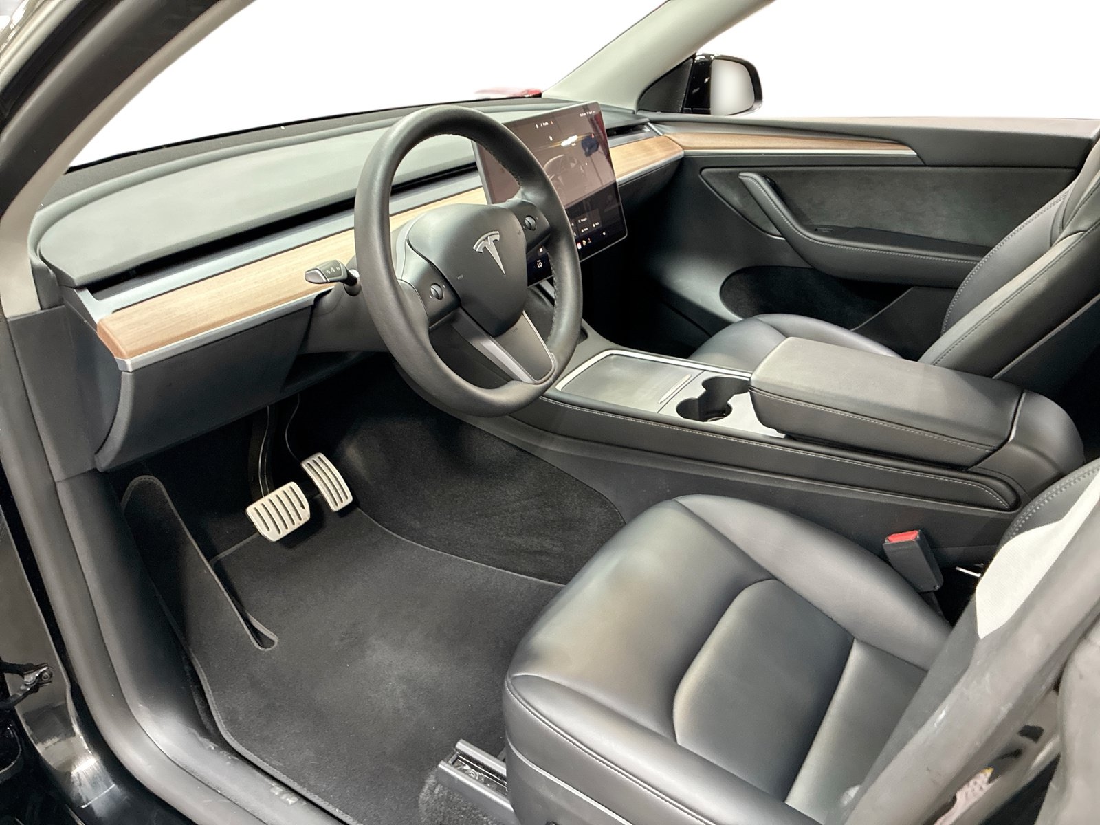 Certified 2023 Tesla Model Y Performance AWD/4WD image 9