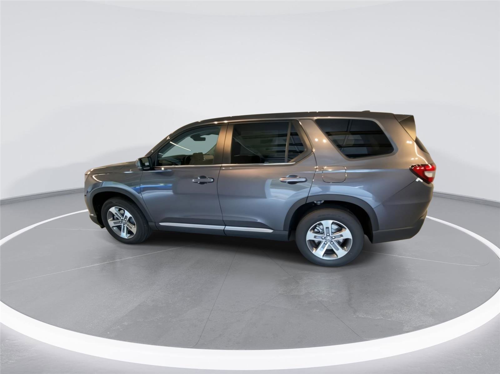 Used 2025 Honda Pilot EX-L image 5