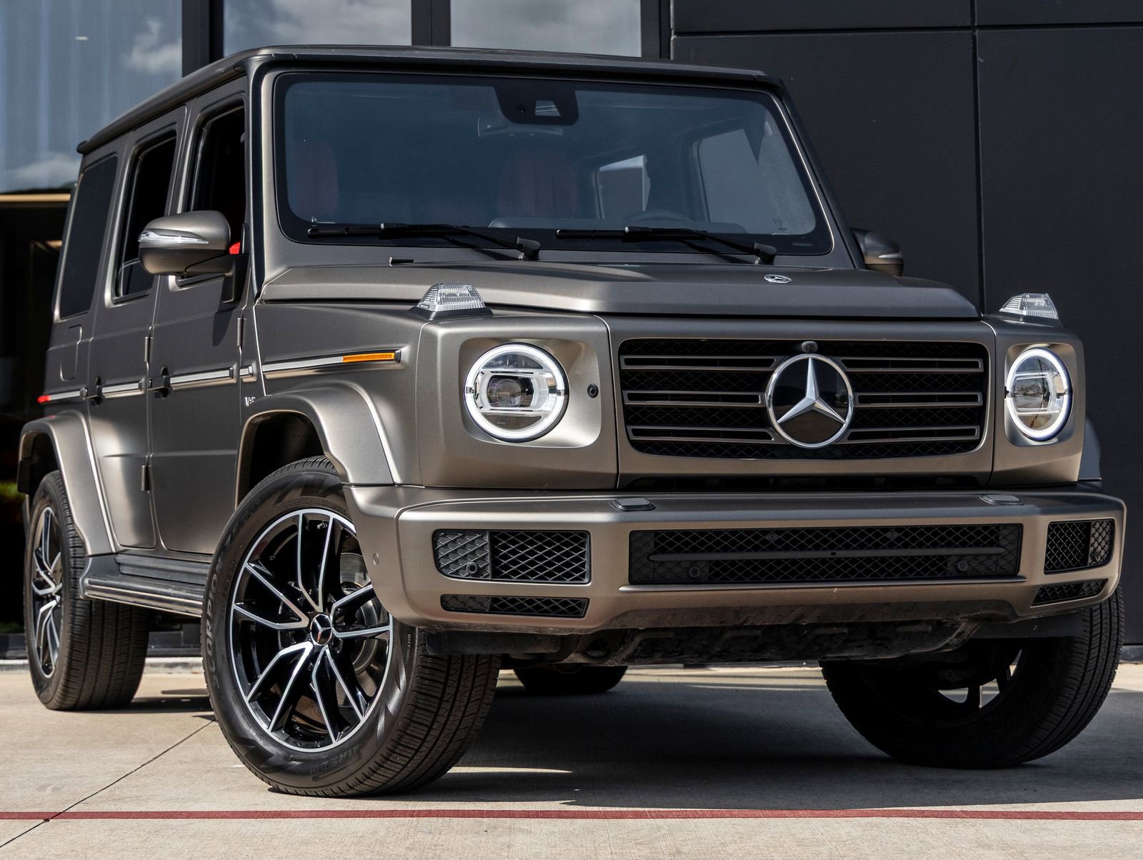 Used 2021 Mercedes-Benz G 550 video 2