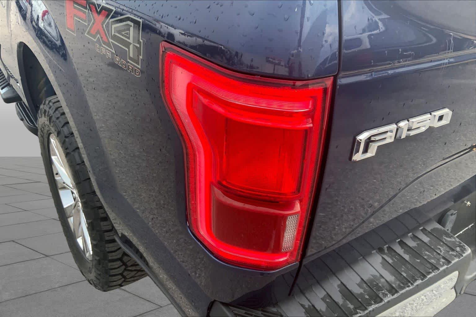 Used 2015 Ford F150 XLT w/ Equipment Group 302A Luxury AWD/4WD image 29