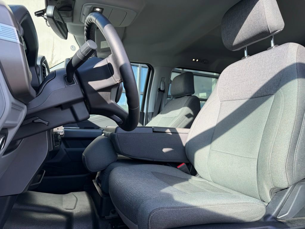 Used 2024 Ford F150 XLT w/ Tow/Haul Package image 7