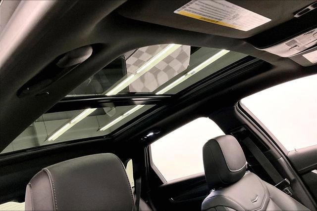 Used 2024 Cadillac XT5 Sportv w/ LPO, Floor Liner Package image 18