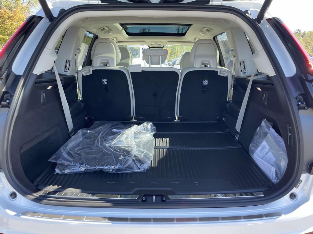 New 2026 Volvo XC90 B6 Ultra w/ Protection Package Premier image 30