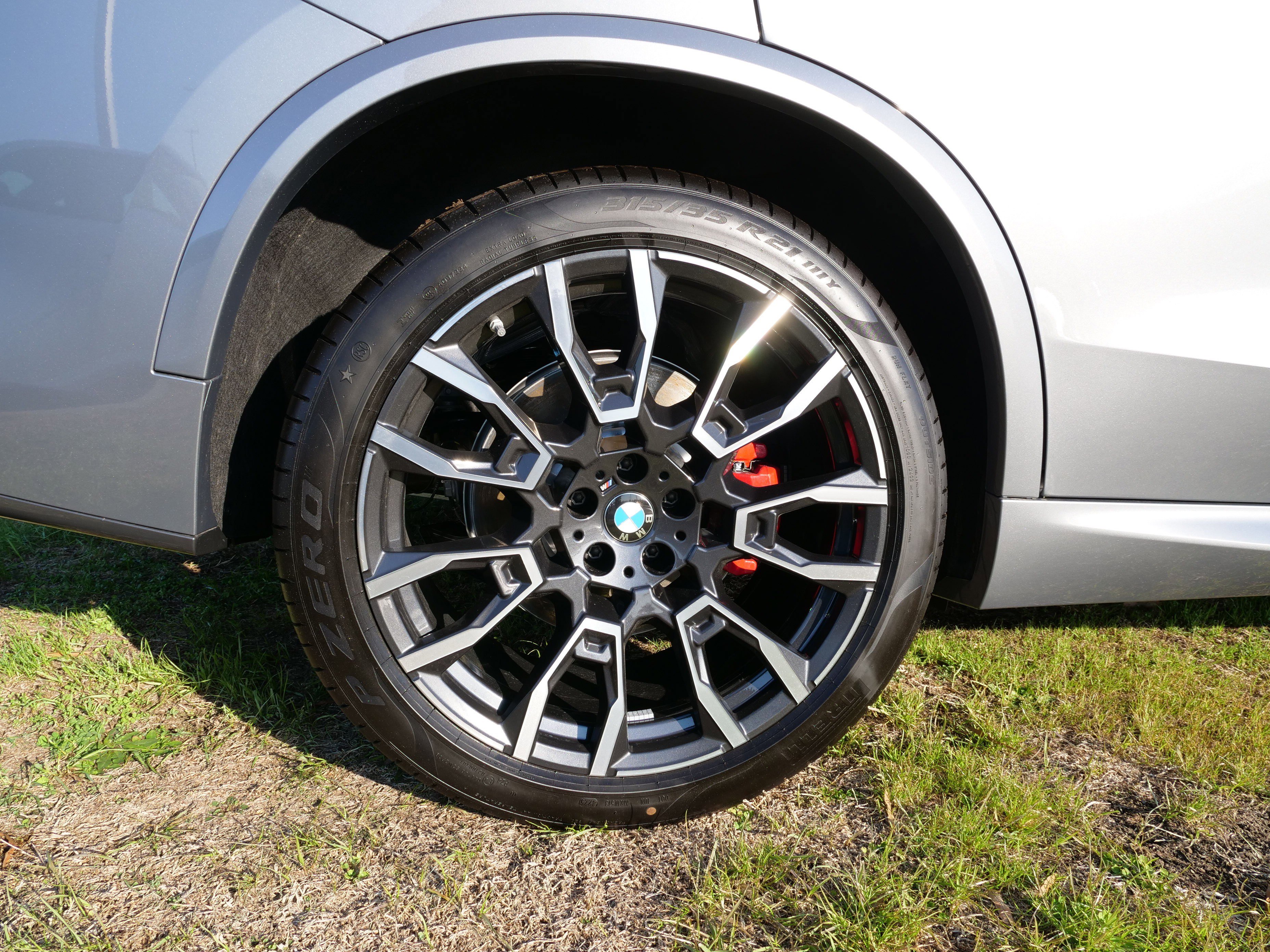 New 2026 BMW X5 xDrive40i w/ M Sport Package image 10