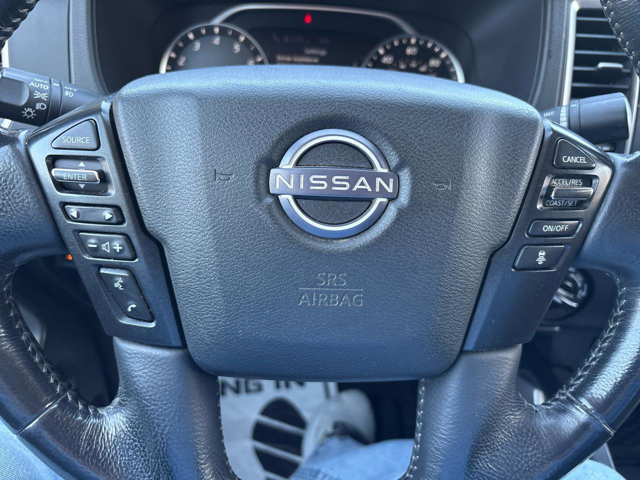 Used 2022 Nissan Frontier SV AWD/4WD image 35