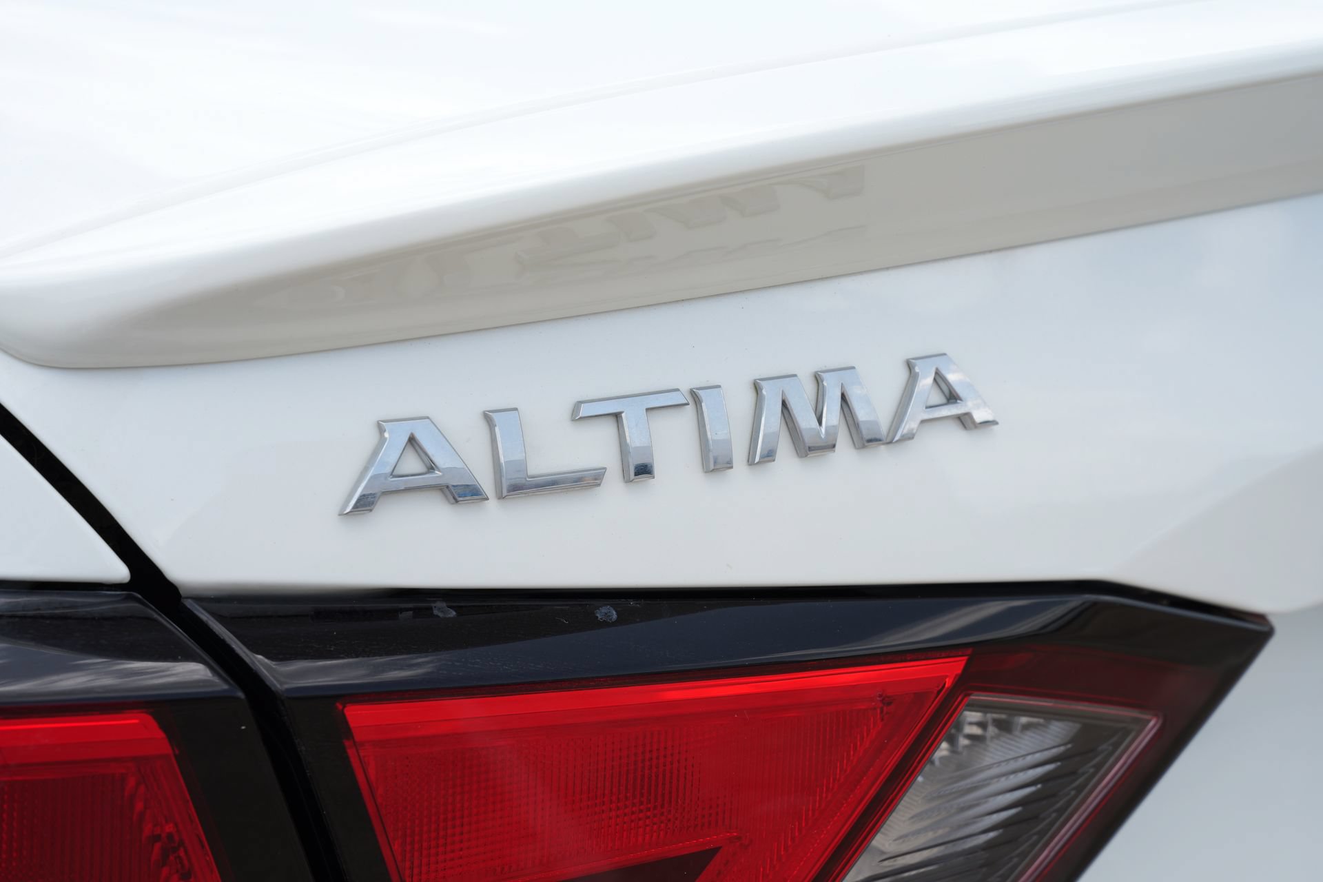 Used 2022 Nissan Altima 2.5 SL FWD image 21