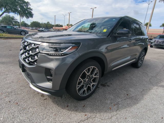 New 2027 Ford Explorer Platinum w/ 3.0L Ultimate Package RWD image 9