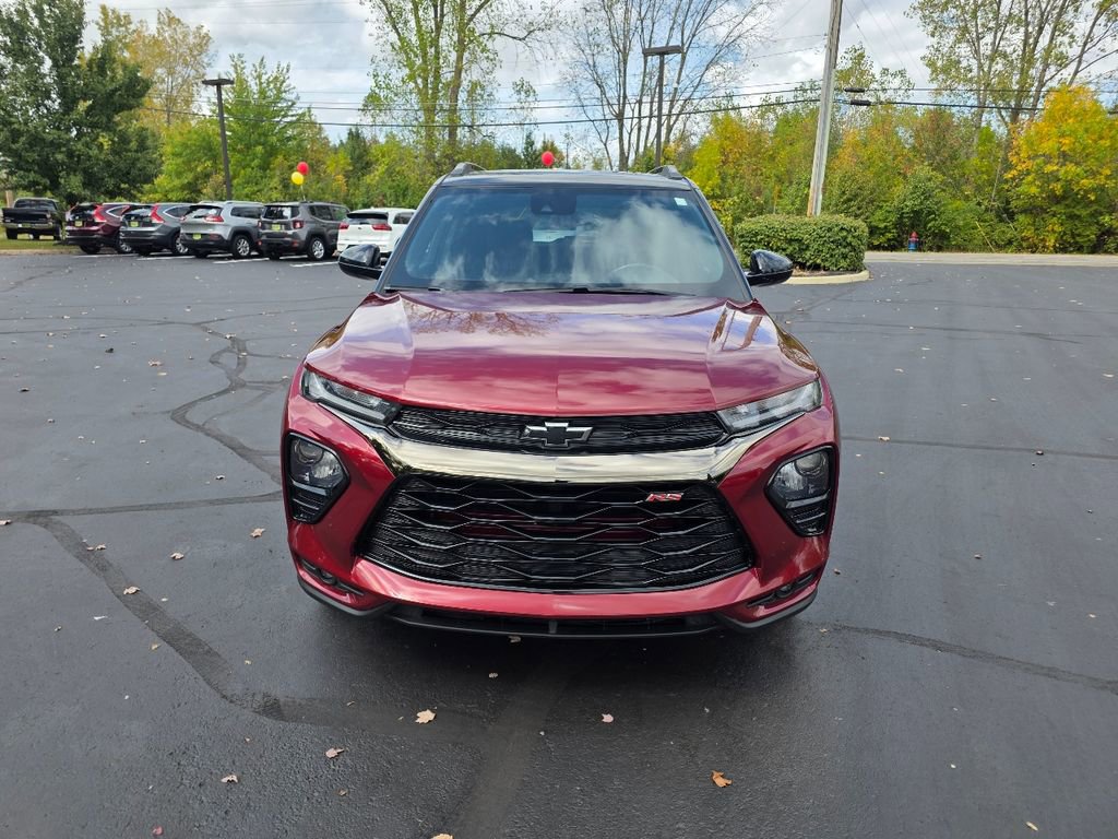 Used 2022 Chevrolet TrailBlazer RS image 2