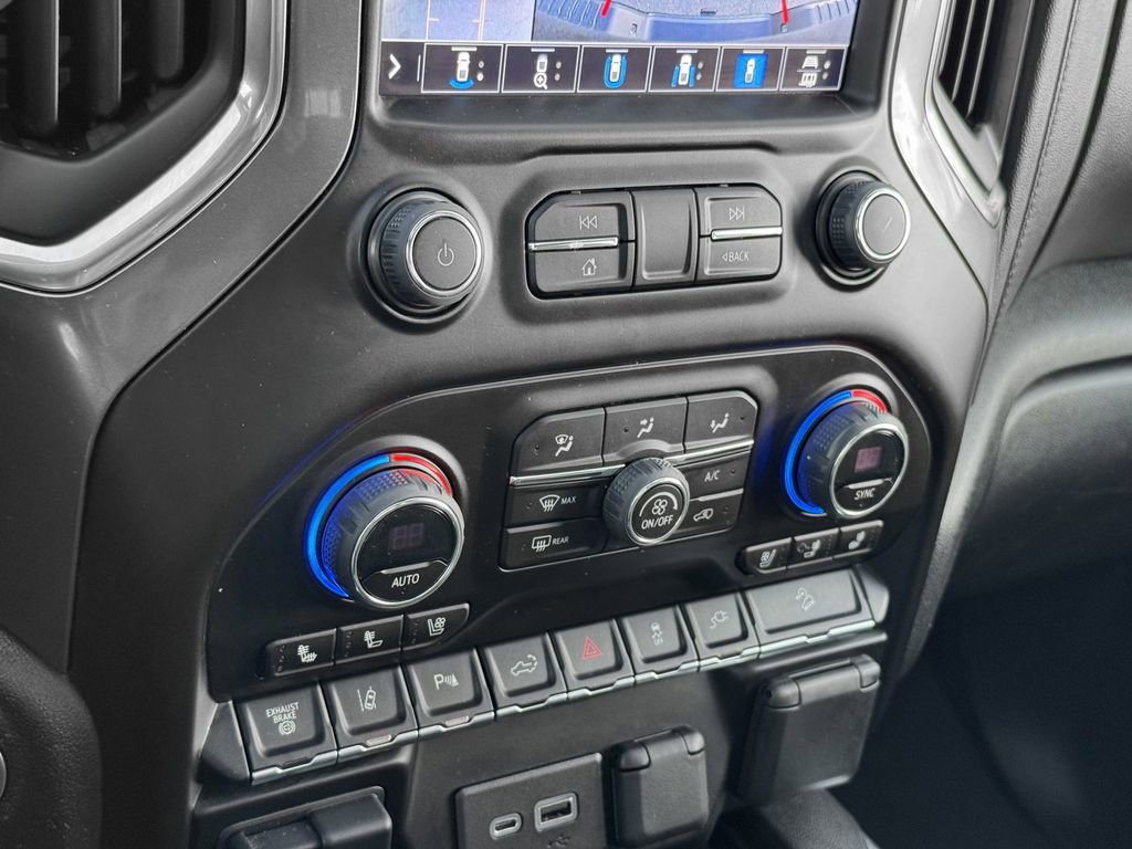 Used 2023 Chevrolet Silverado 2500 LTZ w/ Carhartt Edition image 22