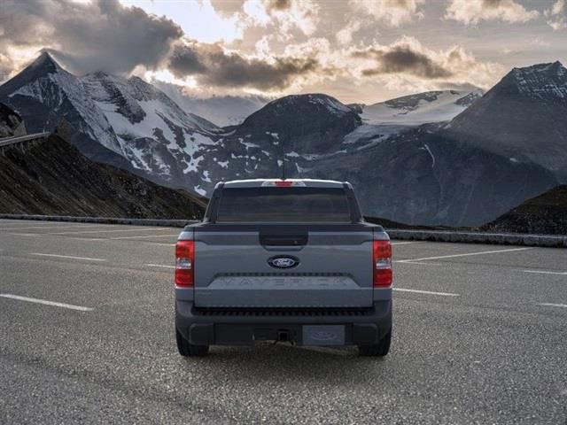 New 2025 Ford Maverick XLT w/ XLT Luxury Package FWD image 5