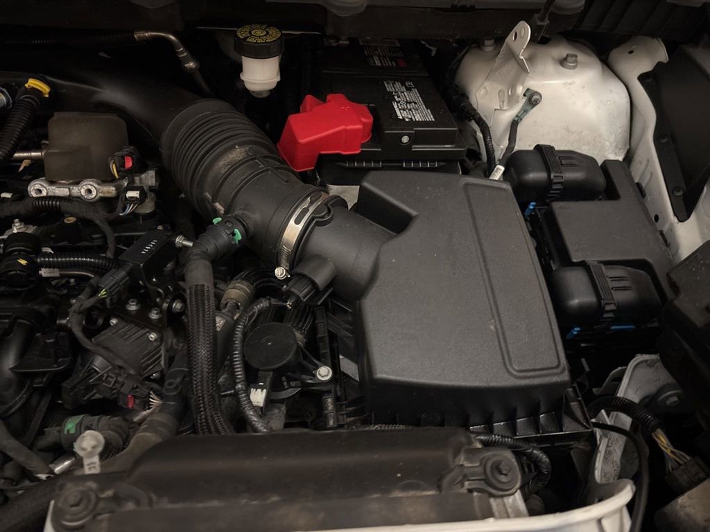 Used 2019 Ford Edge SE image 23